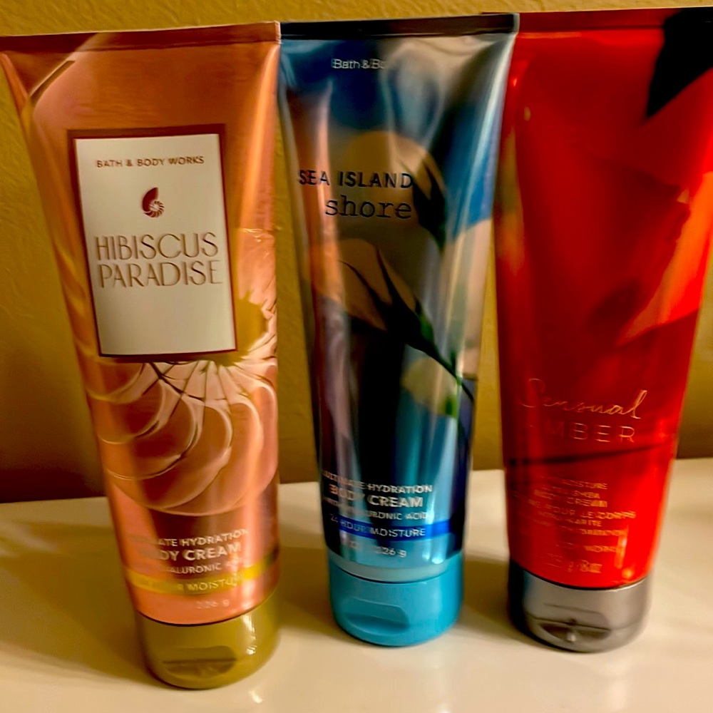 Bath & Body Works - Picture 1 of 4